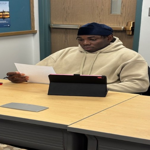 photo, student in Undergrad Pathways