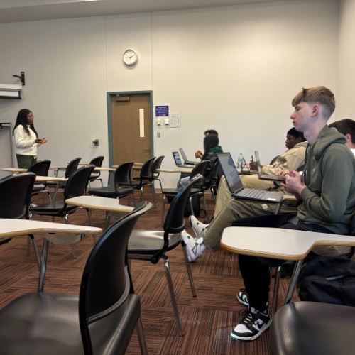 photo, Students in Undergraduate Pathways